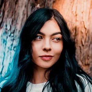 Dr. Yasemin Erol
